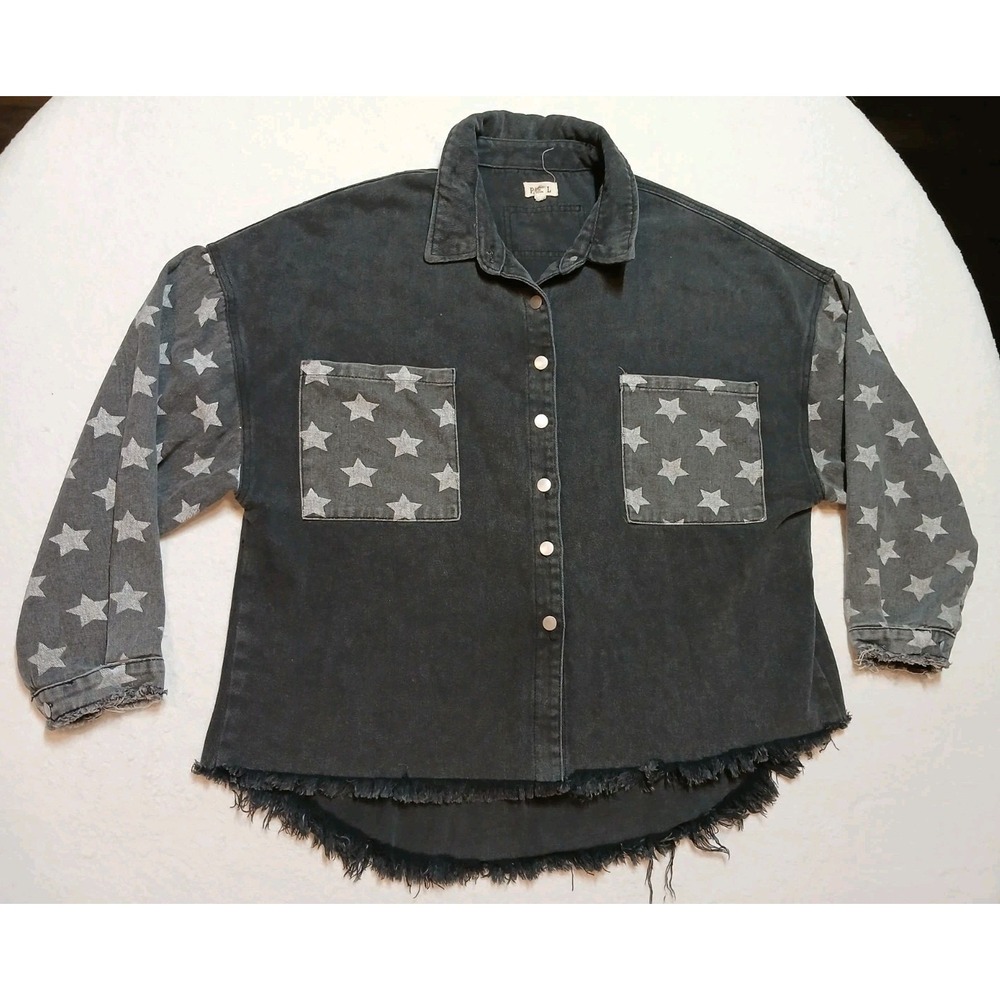 POL Clothing Stella Star Print Distressed Denim Shacket Gray Frayed Hem Jacket M